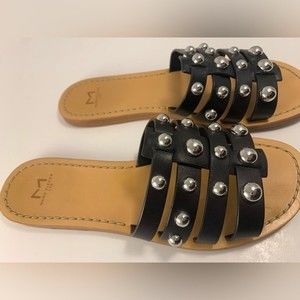 MARC FISHER LTD Pacca Studded Leather Flat Sandals size 7